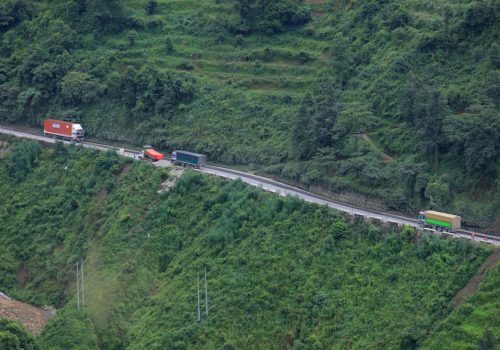 आजबाट नागढुंगा सडक एक साताका लागि दिउँसो आंशिक रुपमा बन्द हुने