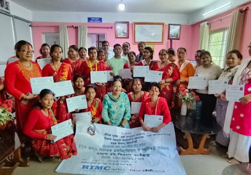 धादिङको गजुरीमा महिलाहरूका लागि व्यावसायिक सीप तालिम सम्पन्न