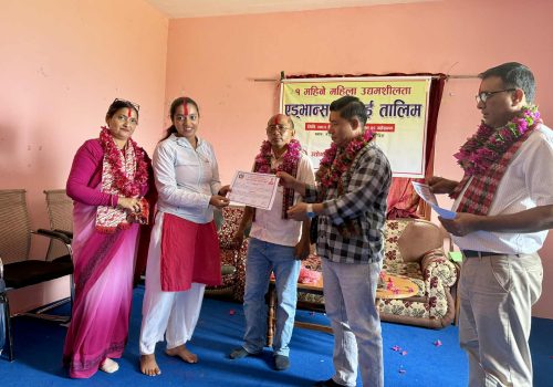 गजुरी-६ मा महिला उद्यमशीलता एडभान्स सिलाई तालिम समापन