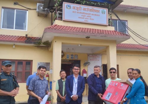 गजुरीका सामुदायिक विद्यालयमा प्रविधि विस्तार, ल्यापटप र प्रिन्टर हस्तान्तरण